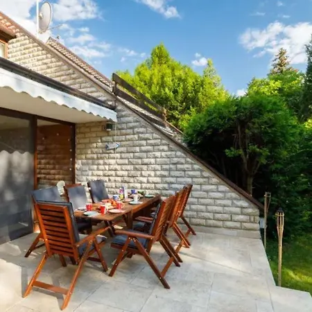 Semesterbostad House - Private At Balaton Balatonakarattya